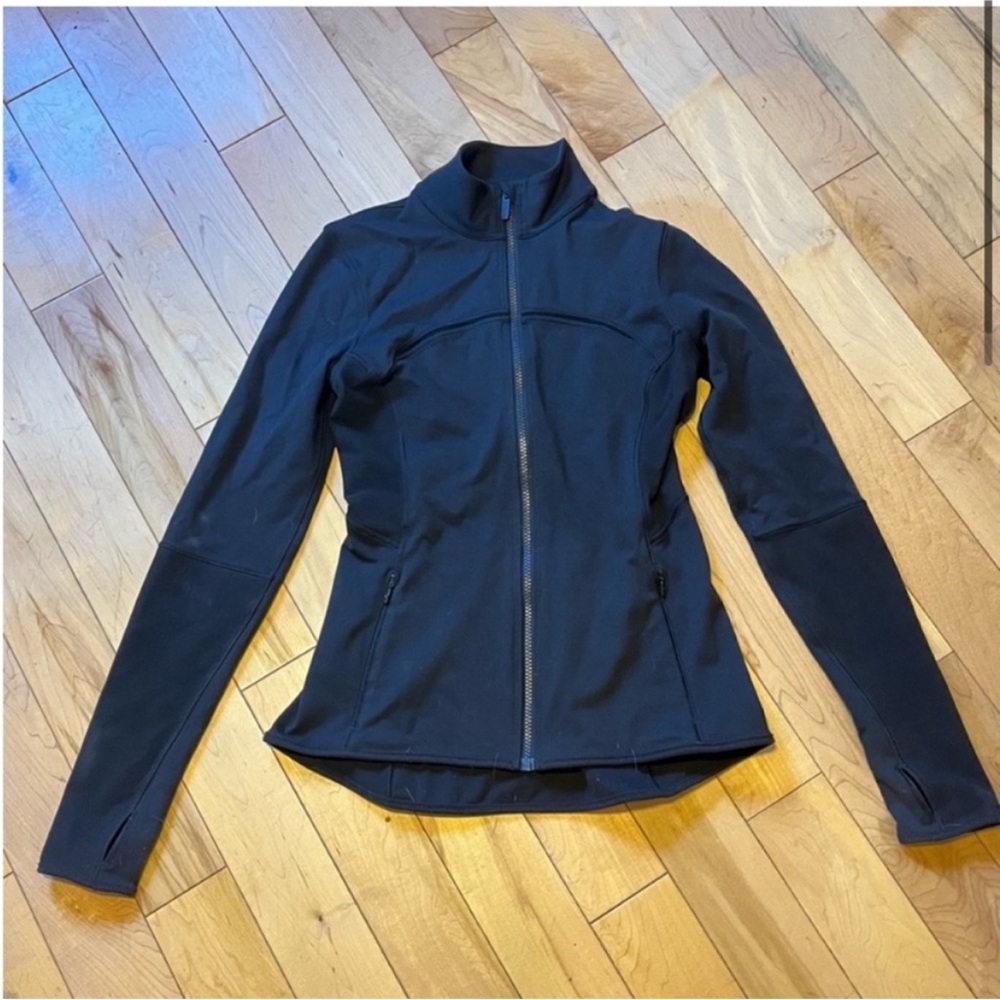 Lululemon Mesh Is More Jacket zip up in Black size six (6) - Picture 2 of 11